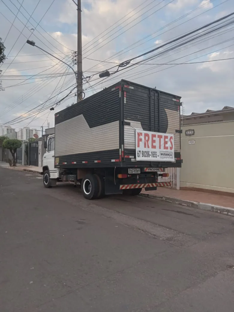 Caminhão para fretes e mudanças em Campo Grande MS